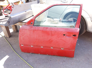 Mb mercedes w124 juhiuks punane (1 foto / 2)