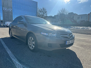 Honda Accord 2007 Gas/LPG (1 foto / 11)