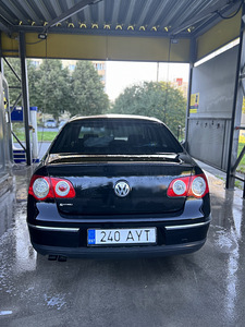 Продам Passat B6 (8 фото из 10)
