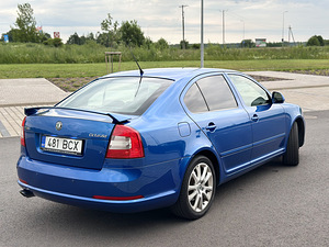 Skoda Octavia VRS DSG (7 foto / 12)