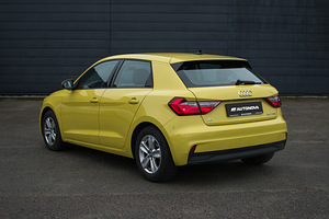 Audi A1 Pro Line B&O Premium package (3 foto / 15)