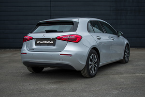 Mercedes-Benz A 180 Sport Executive (2 foto / 14)