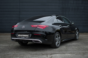 Mercedes-Benz CLA 180 Business Solution AMG (4 foto / 15)