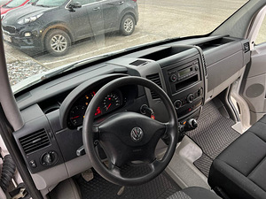 Volkswagen Crafter LONG Dabl Cabina 2.0 100kW (10 foto / 15)