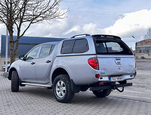 Mitsubishi L200 2.5 100kW (5 foto / 15)