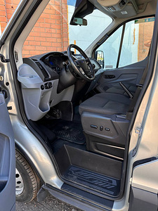Ford Transit 2.2 114kW (7 foto / 15)