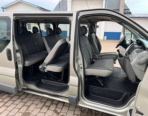 Opel Vivaro Long Passenger 2.0 84kW (15 foto / 15)