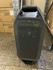 Akupank EcoFlow DELTA pro 3600Wh + 3X160W päikesepaneeli (2 foto / 10)