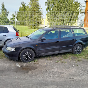 VW Passat 1.9TDI 66kw UV 06.25 (1 foto / 6)