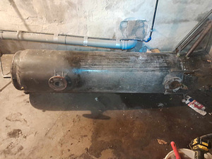 Mantelboiler ca 200 L püstine jalgadel. (4 foto / 10)