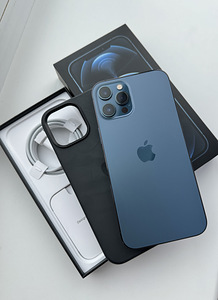 iPhone 12 Pro Max, 256 ГБ (тихоокеанский синий) + силиконовы