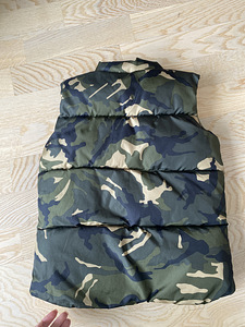 Жилет детский (3 фото из 3)