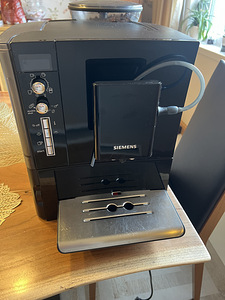 Кофемашина SIEMENS TE515209RW