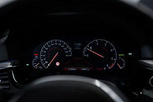 BMW 540 D M-Sportpakett xDrive 3.0 235kW (12 foto / 15)