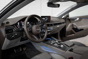 Audi A5 Coupe Quattro 3.0 V6 TDi 160kW (8 foto / 15)