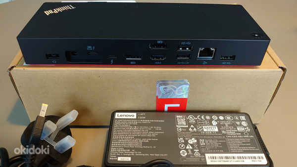 Lenovo ThinkPad Universal Thunderbolt 4 Dock 135W (фото #4)