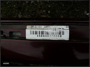 BMW E39 Передний бампер (3 фото из 3)