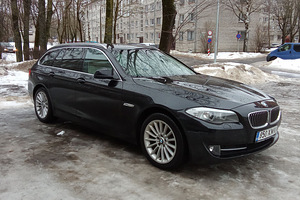 Продам BMW 523i F11 2011. (2 фото из 8)