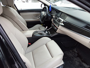 Продам BMW 523i F11 2011. (6 фото из 8)