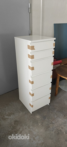 Valge IKEA MALM 6-sahtliga kummut
