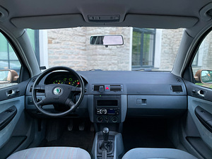 SKODA FABIA / ÜV 04.2025 (12 foto / 15)