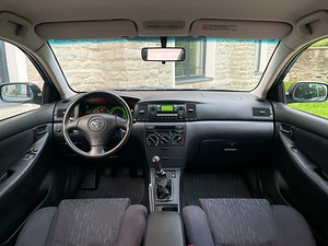 TOYOTA COROLLA / 1 OMANIK / AVARIIVABA / ÜV 07.25 (7 foto / 15)