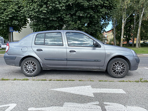 RENAULT THALIA / TÜV 06.2025 (3 foto / 15)