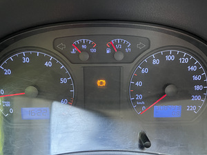 VOLKSWAGEN POLO / 1.4 BENSIIN / ÜV 07.2025 (13 foto / 14)