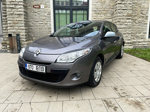 RENAULT MEGANE / ÜV 12.2024 (1 foto / 15)
