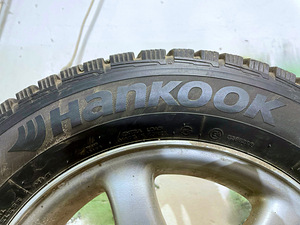 VOLVO HANKOOK / NAASTREHVID VELGEDEL 195/65/R15 (4 tk) (4 foto / 4)