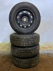VW / AUDI / SKODA / SEAT / M+S KOMPLEKT 185/70/R14 (4 tk) (1 foto / 4)