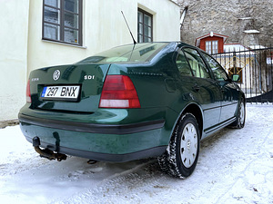 VOLKSWAGEN BORA / DIISEL / AVARIIVABA / ÜV 09.2025 (3 foto / 15)