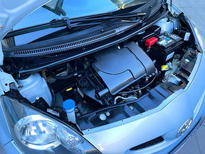 TOYOTA AYGO / AVARIIVABA / TÜV 01.2026 (6 foto / 15)
