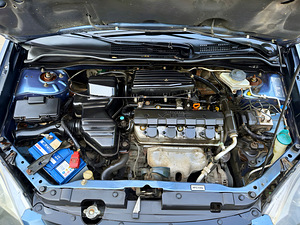 HONDA CIVIC / AUTOMAAT / ROOSTEVABA / ÜV 08.2026 (6 foto / 15)