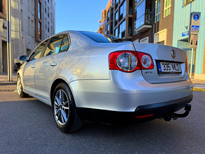 VOLKSWAGEN JETTA / 1.9 TDI / AUTOMAAT (4 foto / 15)