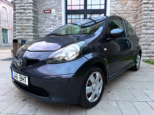 TOYOTA AYGO / A/C / AVARIIVABA / 1 OMANIK / ÜV 08.2026 (1 foto / 15)