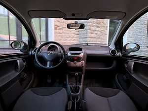 TOYOTA AYGO / A/C / AVARIIVABA / 1 OMANIK / ÜV 08.2026 (10 foto / 15)