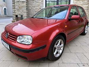VOLKSWAGEN GOLF 4 / 1 OMANIK / AVARIIVABA / ÜV 08.2026 (2 foto / 15)