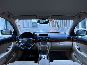 TOYOTA AVENSIS / AUTOMAAT / ÜV 10.2026 (9 foto / 15)