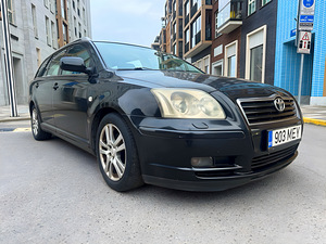 TOYOTA AVENSIS / BENSIIN / AUTOMAAT / ÜV 12.2026 (2 foto / 15)