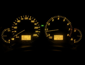 TOYOTA AVENSIS / 1 OMANIK / AUTOMAAT / ÜV 11.2026 (14 foto / 15)