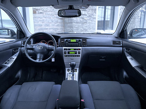 TOYOTA COROLLA / АВТОМАТ / FACELIFT / 1 ВЛАДЕЛЕЦ / КЛИМА (9 фото из 15)