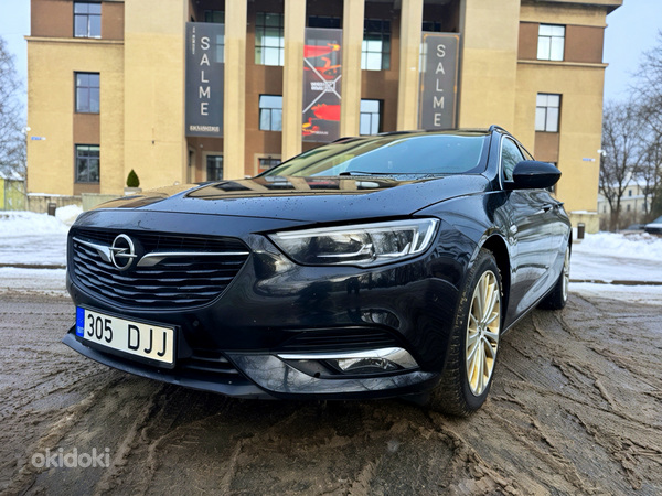 OPEL INSIGNIA SPORTS TOURER / БЕЗ АВАРИЙ / ТО 10.2026