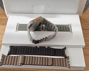 Apple Watch Ultra (5 фото из 5)