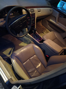 Mercedes E300 TD OM606 130kw (9 foto / 12)
