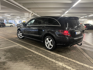 Mercedes-Benz R 320 (2 foto / 5)