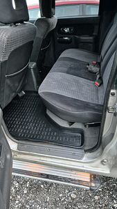 Mitsubishi L200 2.5 73kW (7 foto / 15)