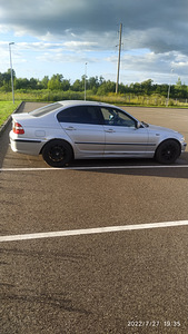 BMW 320D 110kw 2004 sedan (3 foto / 10)