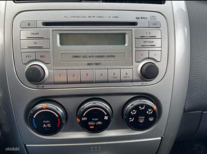 SUZUKI LIANA 1.6 78kw 2004 (6 foto / 6)