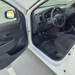 Dacia Logan 1.0 54kw (7 foto / 9)